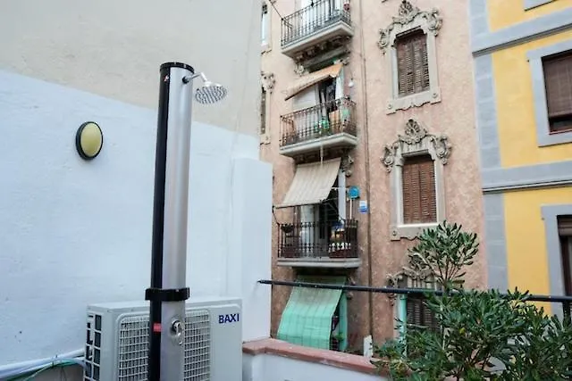 Penthouse With Rooftop Apartment In The Barceloneta - Barcelona Spain
