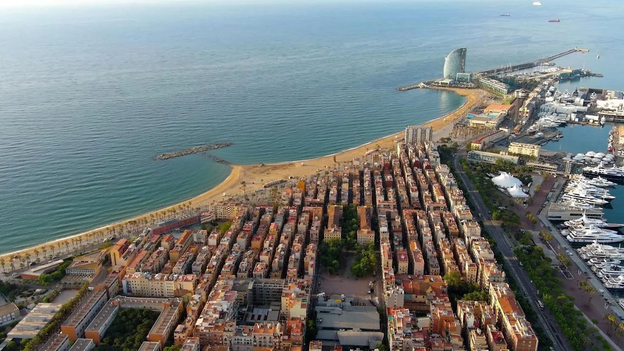 Penthouse With Rooftop Apartment In The Barceloneta - Barcelona