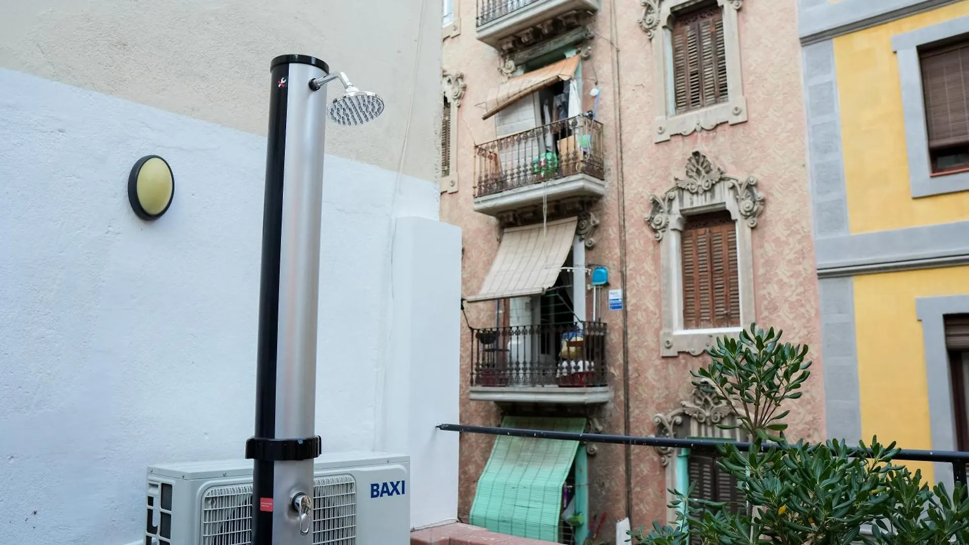 Penthouse With Rooftop Apartment In The Barceloneta - Barcelona Spain