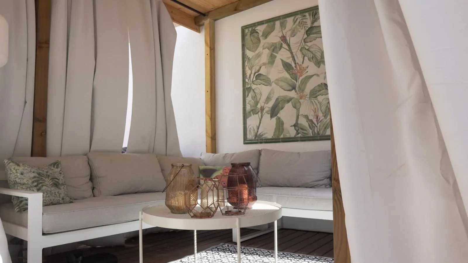 Penthouse With Rooftop Apartment In The Barceloneta - Barcelona
