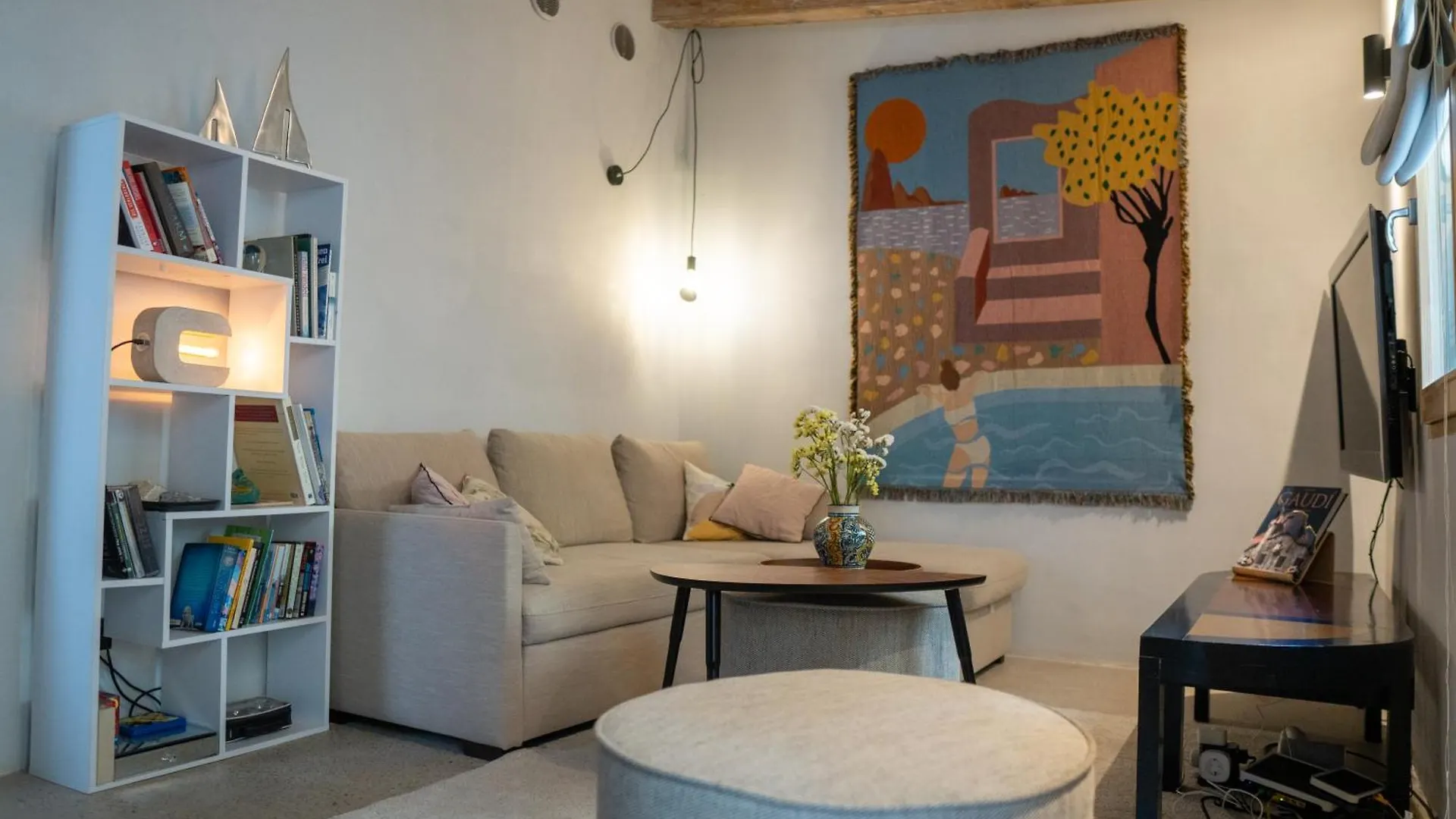 Penthouse With Rooftop Apartment In The Barceloneta - Barcelona