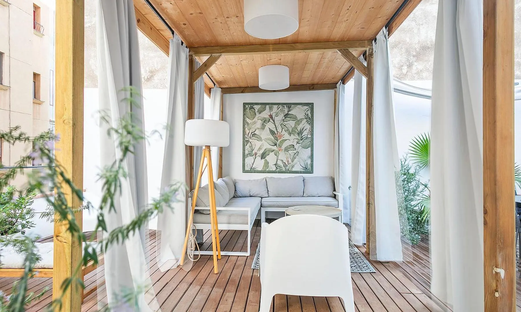 Penthouse With Rooftop Apartment In The Barceloneta - Barcelona