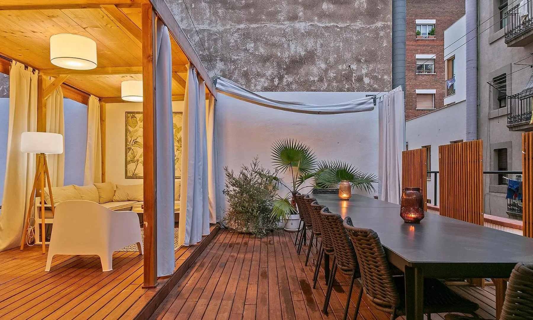 Penthouse With Rooftop Apartment In The Barceloneta - Barcelona Spanien