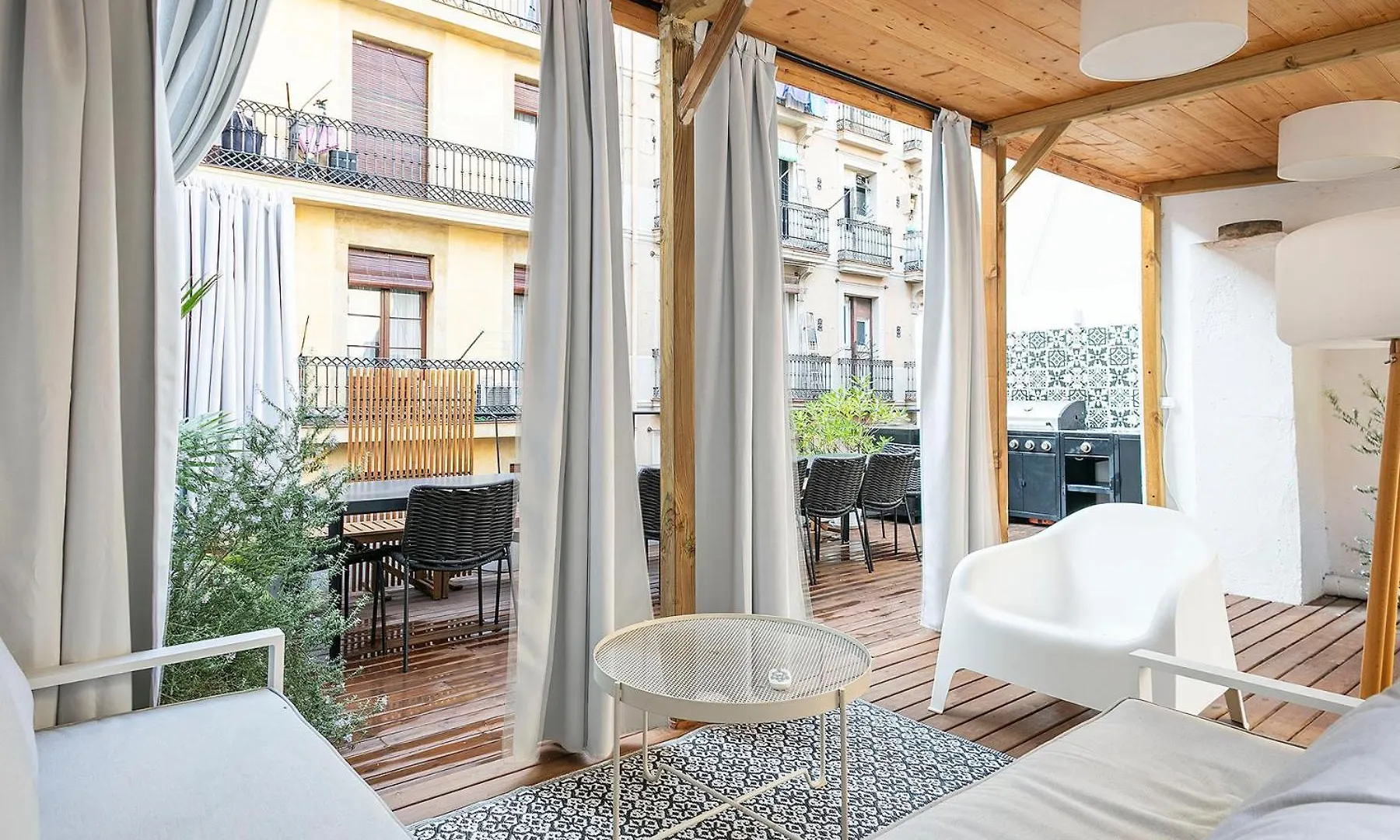 Penthouse With Rooftop Apartment In The Barceloneta - Barcelona