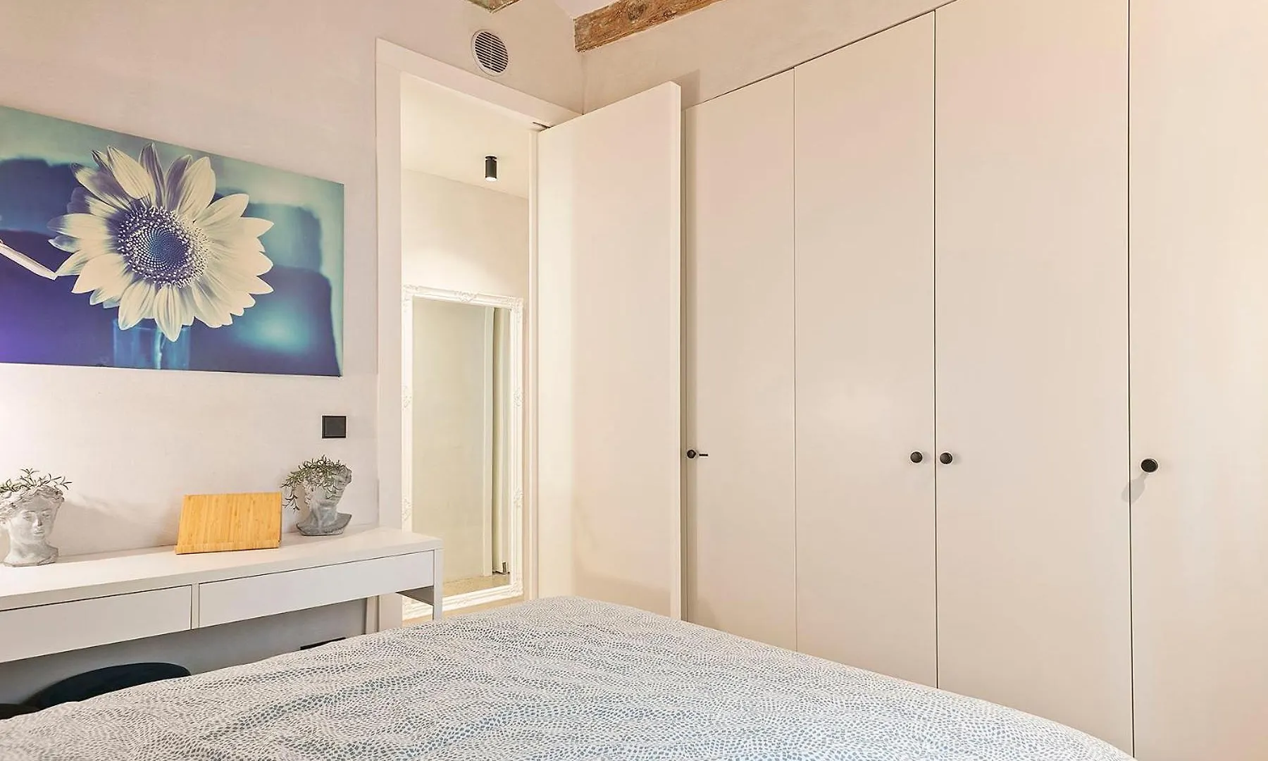 Penthouse With Rooftop Apartment In The Barceloneta - Barcelona Spanien